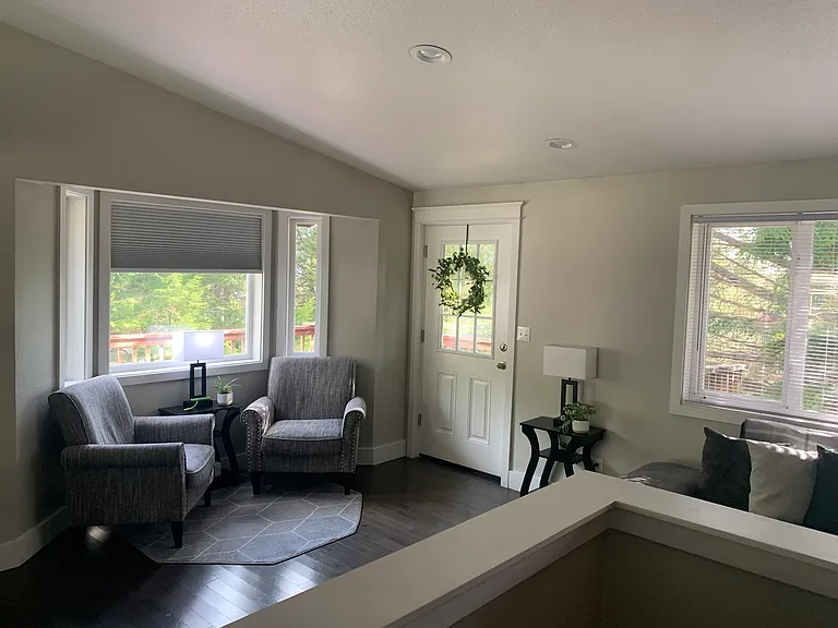 101 Patterson Way — Photo 2