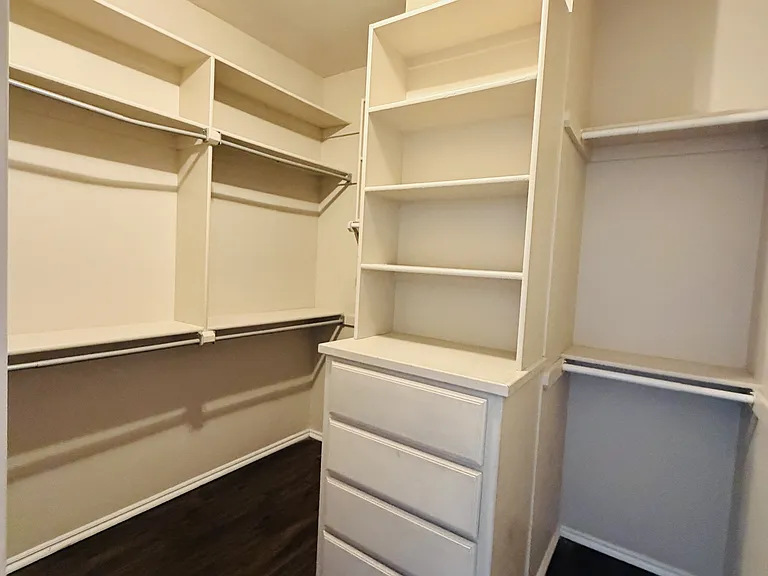 408 Sterling Pointe Way — Photo 6