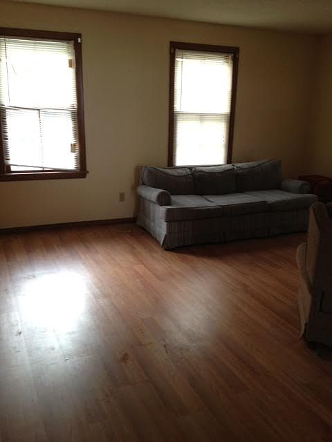 2nd image of 136 5th St