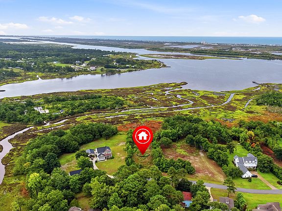 3rd image of 214 Royal Palms Way LOT 15