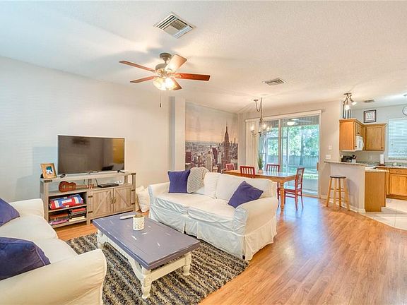 2nd image of 2135 Golden Oak Ln