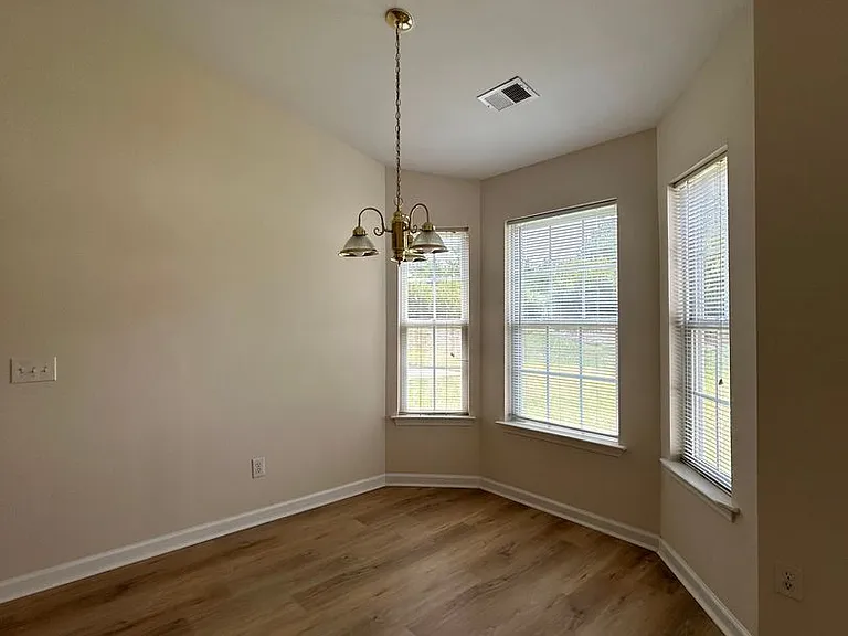 953 Wyndfall Dr SW — Photo 11