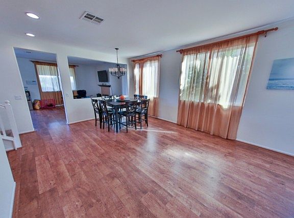 4th image of 5210 Seaglen Way