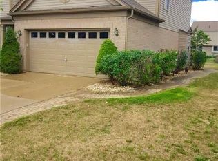 4642 Pond Run, Canton, MI 48188