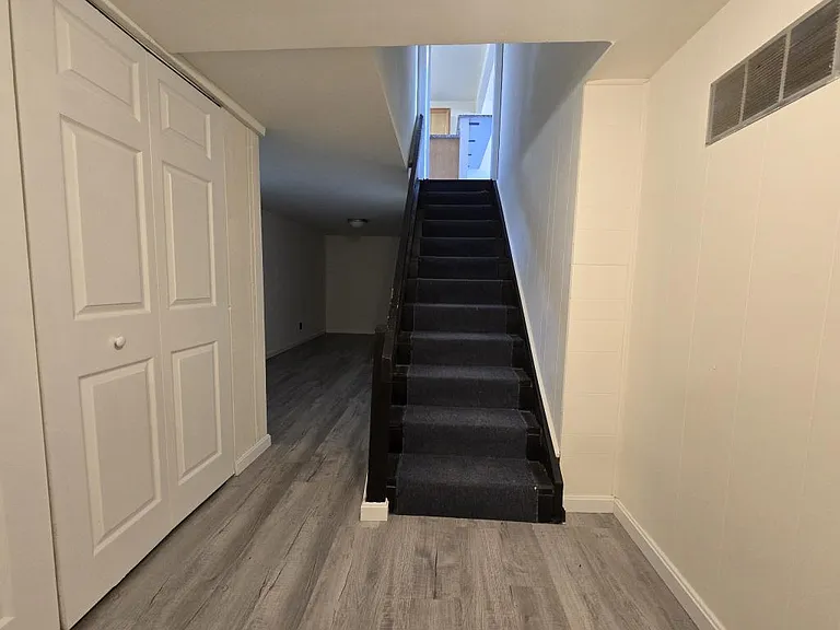 11 Glenwood Dr — Photo 39