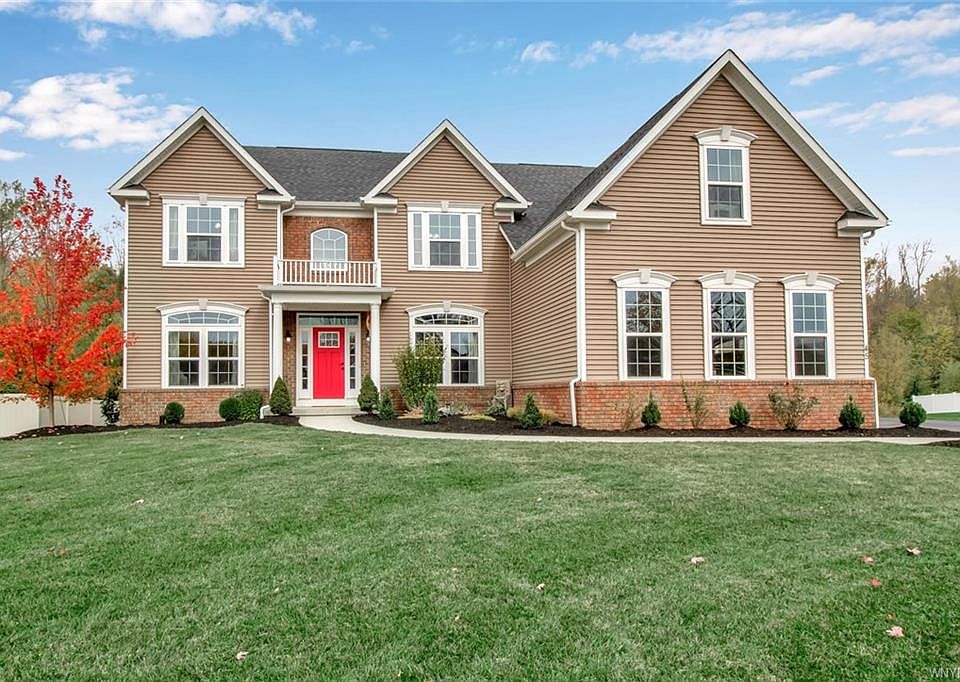 1st image of 45 Golden Crescent Way