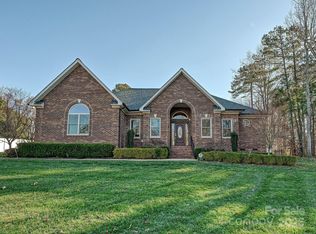153 Collingswood Rd, Mooresville, NC 28117