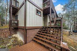 2501 Fairway Oaks — Photo 3