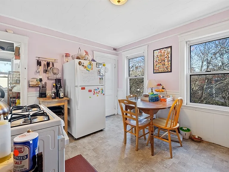 361 Washington St #3 — Photo 9