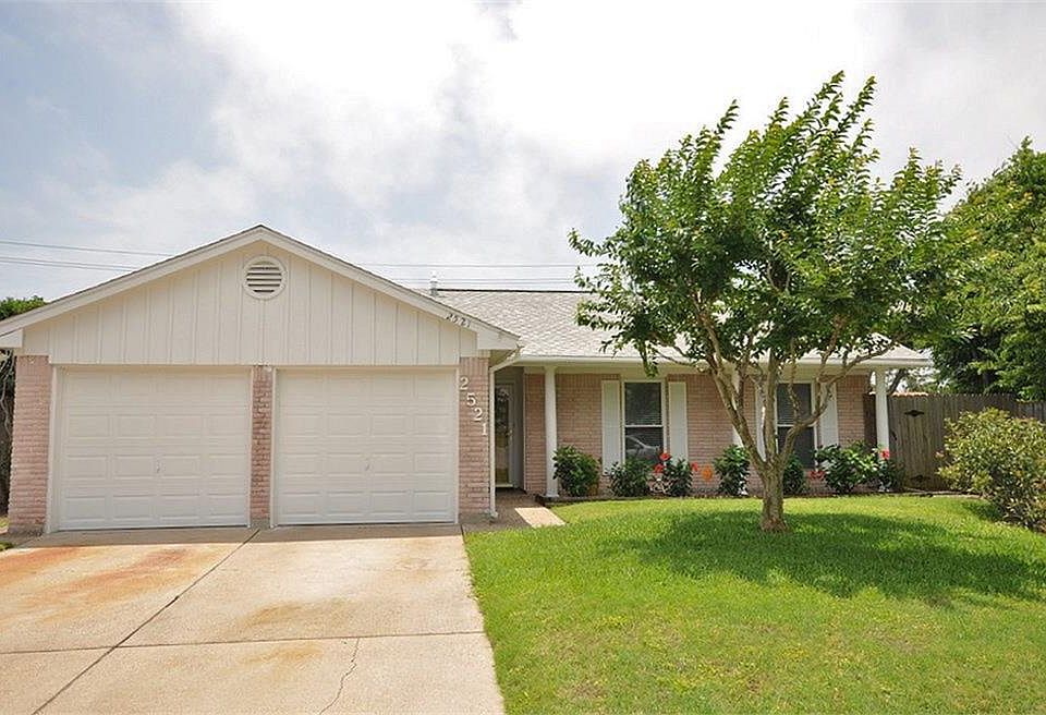 1st image of 2521 Holly Ct