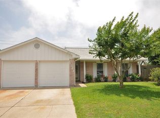 2521 Holly Ct, Galveston, TX 77551