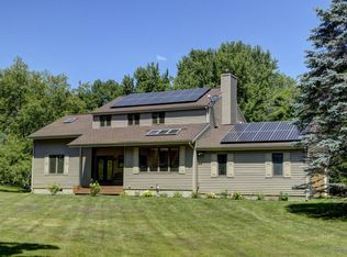 1 Abbey Hill Dr, Great Barrington, MA 01230