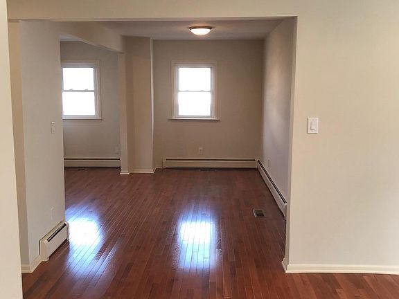 4th image of 73 W Central Ave #1