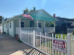 8104 Grandview Ave, Arvada, CO 80002