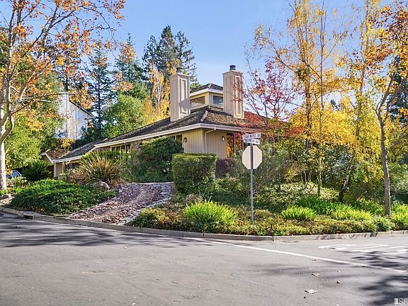 5th image of 4084 Sugar Maple Dr
