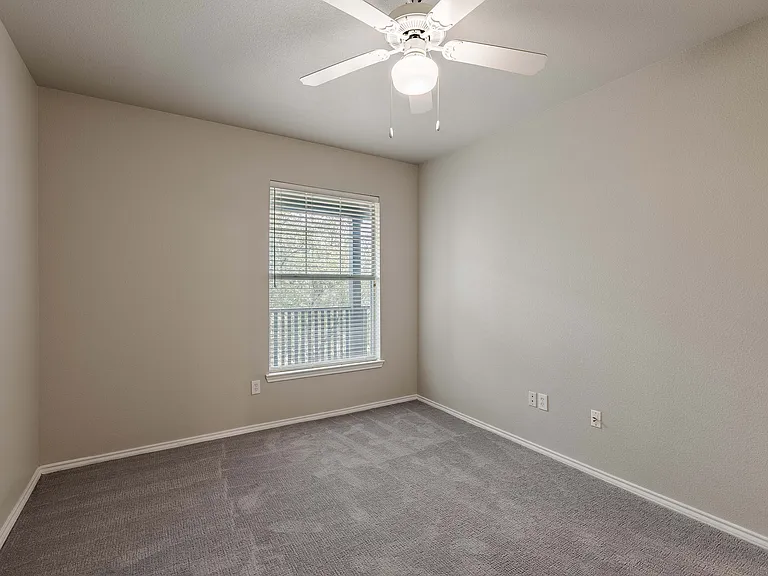 Harlowe (TX) — Photo 20