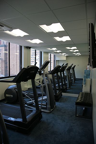 2nd image of 220 E 72nd St APT 16D