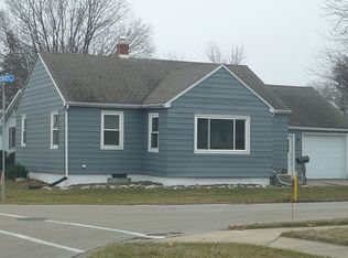 124 E Reckitt St, Sycamore, IL 60178