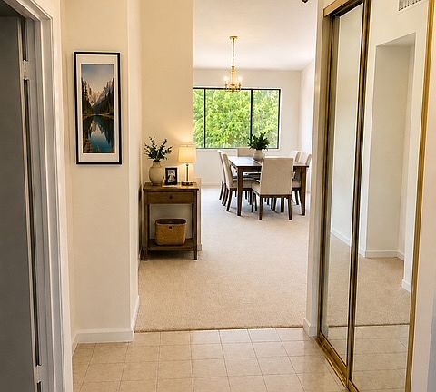 4th image of 160 Alamo Sq