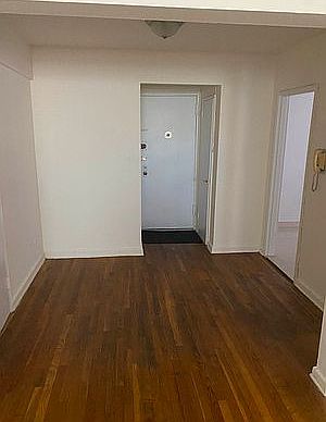 4th image of 83-35 139th St #6K