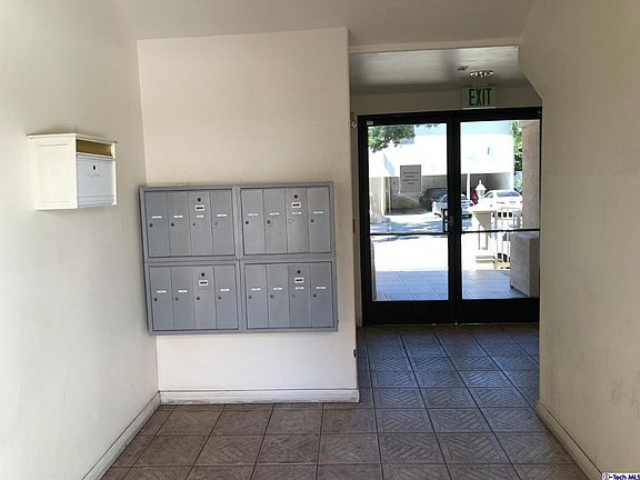 3rd image of 428 E Santa Anita Ave APT 203