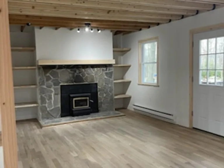 1014 Alpine Dr — Photo 7