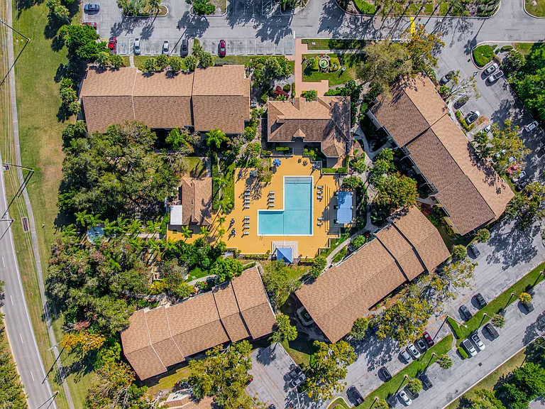 4021 Crockers Lake Blvd #24 — Photo 48