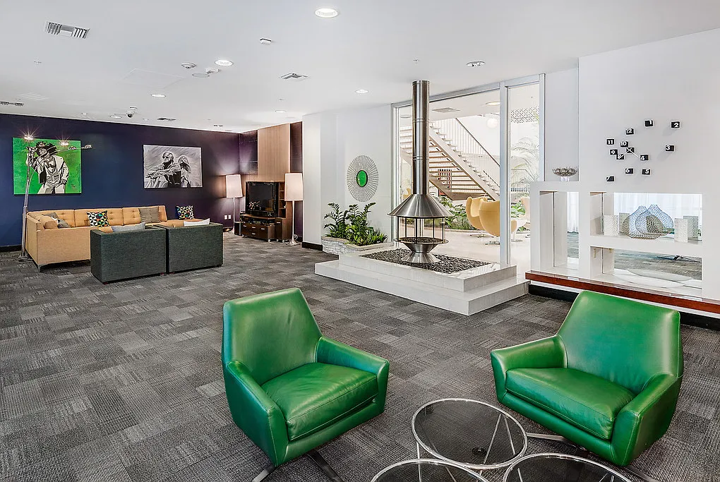 The Stuart at Sierra Madre Villa — Photo 4