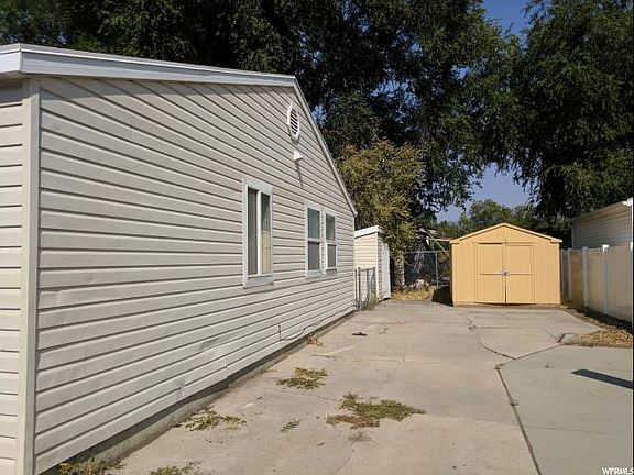 4th image of 1025 S Mead Cir