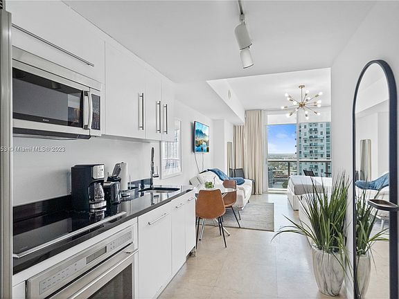 2nd image of 485 Brickell Ave APT 3005