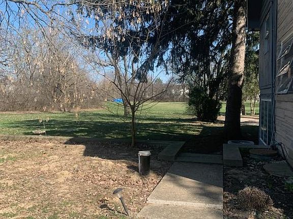 5th image of 35580 N Knowles Rd