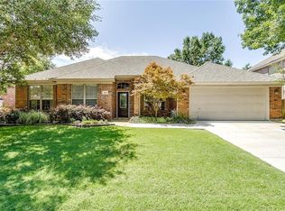 2805 Meadow Green Dr, Flower Mound, TX 75022