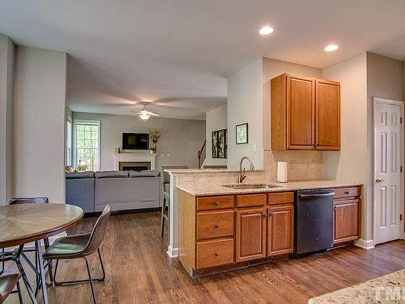 5th image of 3 Silverwood Ct