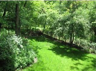 41 Elmhurst Rd, Pittsburgh, PA 15220