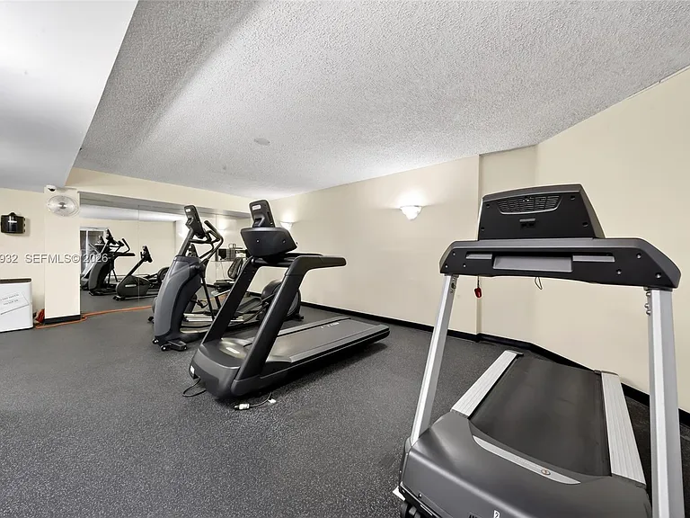 6767 Collins Ave #1609 — Photo 30