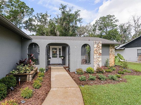 4th image of 3745 Thornbush Ln