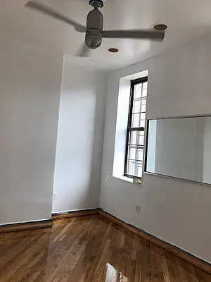 Rented by G2 Realty Group LLC | media 27