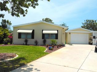 8498 Bromeliad Ct, Port Saint Lucie, FL 34952