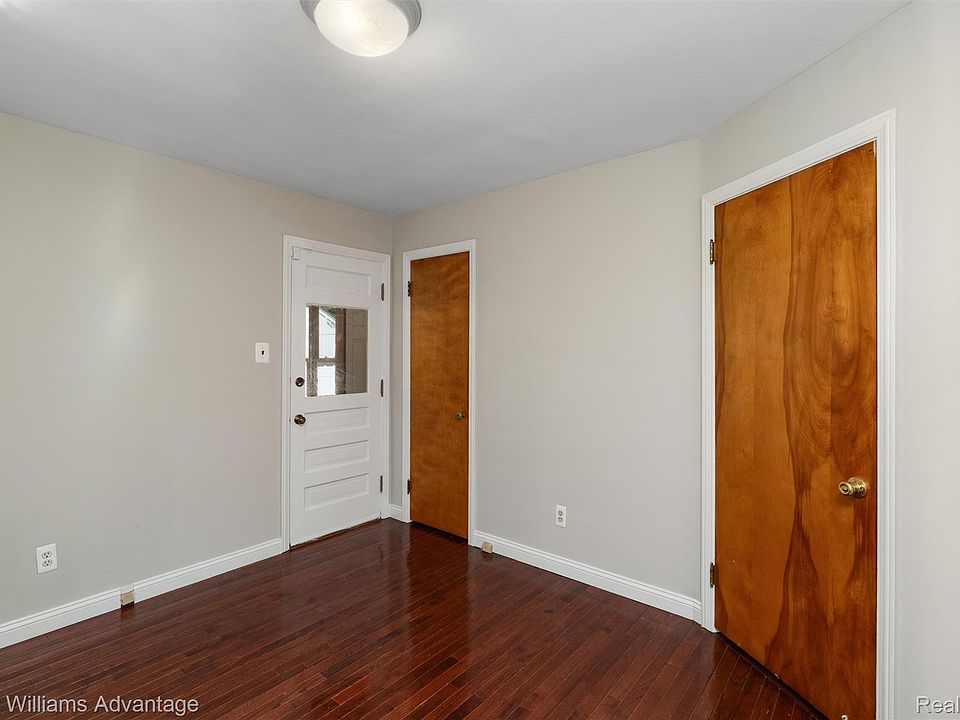 410 Catalpa Dr, photo 21