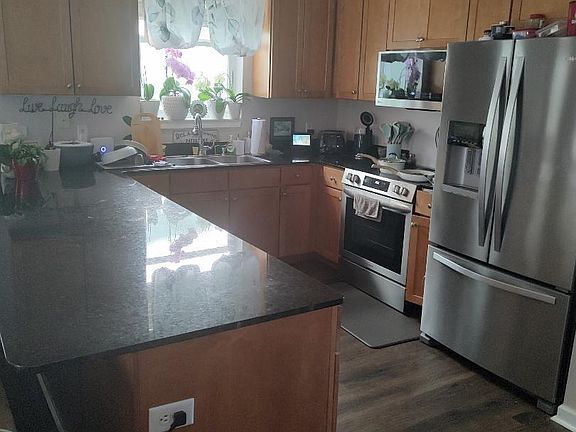 5th image of 623 Fernwood St #A