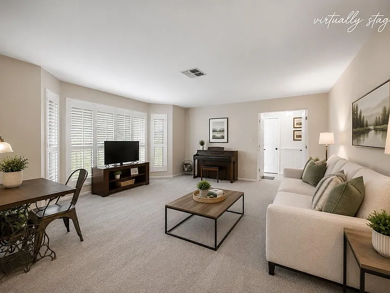 4912 Goose Creek Dr — Photo 11
