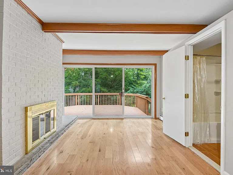 10206 Green Clover Ct — Photo 17