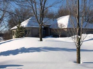 5565 Zachary Ln N, Plymouth, MN 55442