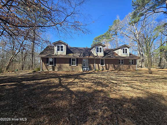 2nd image of 239 Riverwood Drive