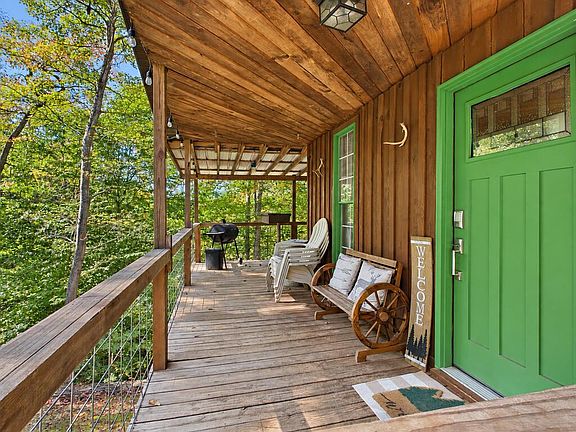 4th image of 33 Twin Fork Rd