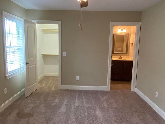 5th image of 1804 Cambria Dr #B