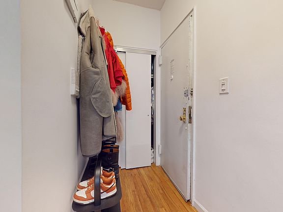 5th image of 41 Bedford St APT 2A