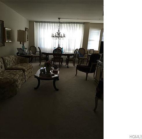 1st image of 385 McLean Ave APT 11C