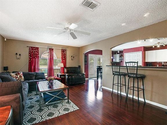 5th image of 30551 Birdhouse Dr