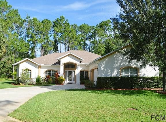 2nd image of 16 Pin Oak Dr